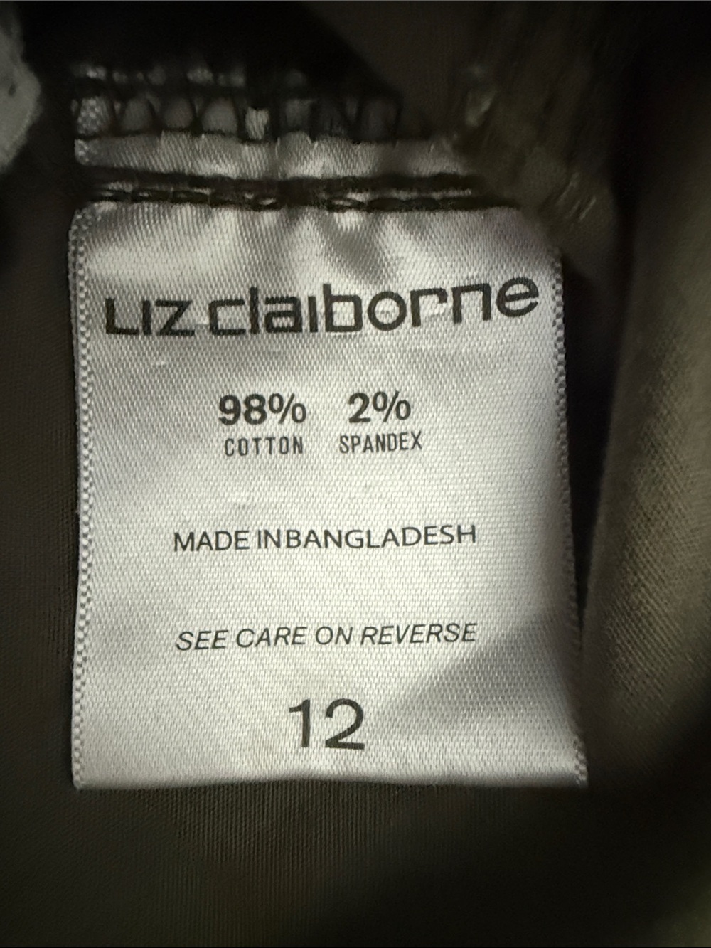 Liz Claiborne Women’s Olive Cargo Pants - Casual Utility - Picture 6 of 9